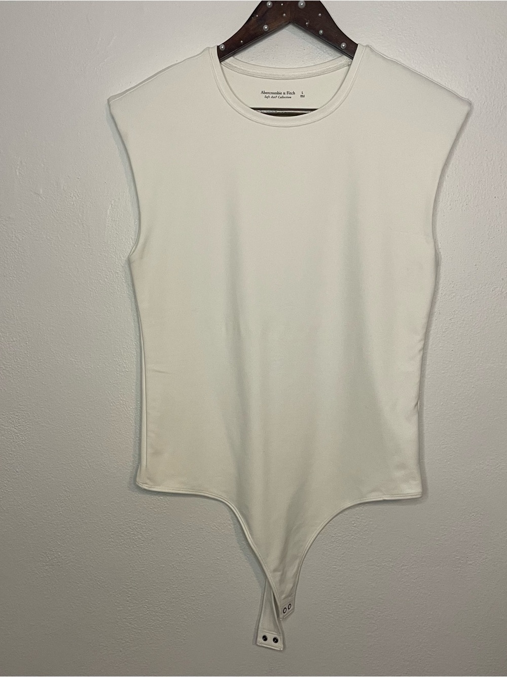 Abercrombie & Fitch Cream Crewneck Sleeveless Bodysuit Large Women’s